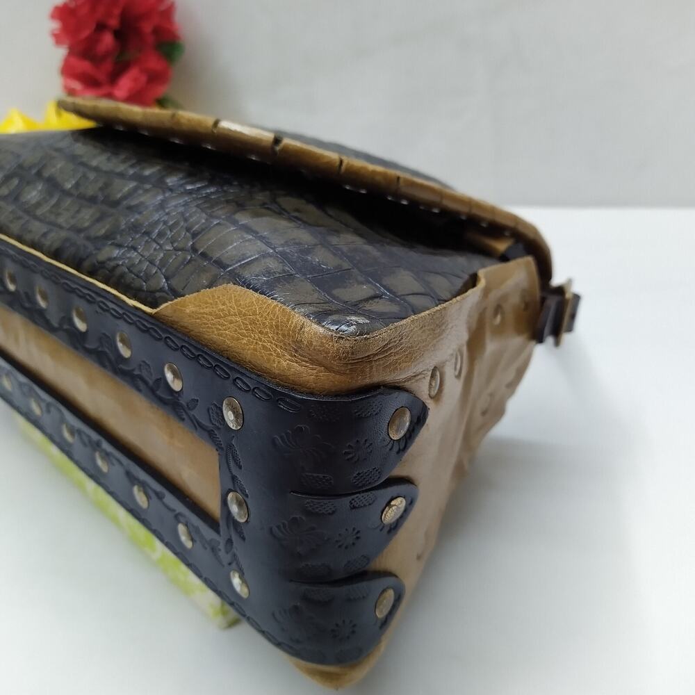 Bella Dolci Gray Leather Crocodile Embossed Studded Flap Closure Shoulder Bag - Picture 8 of 10